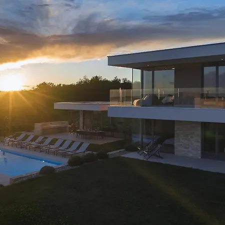 Beautiful Rosinjola Villa *